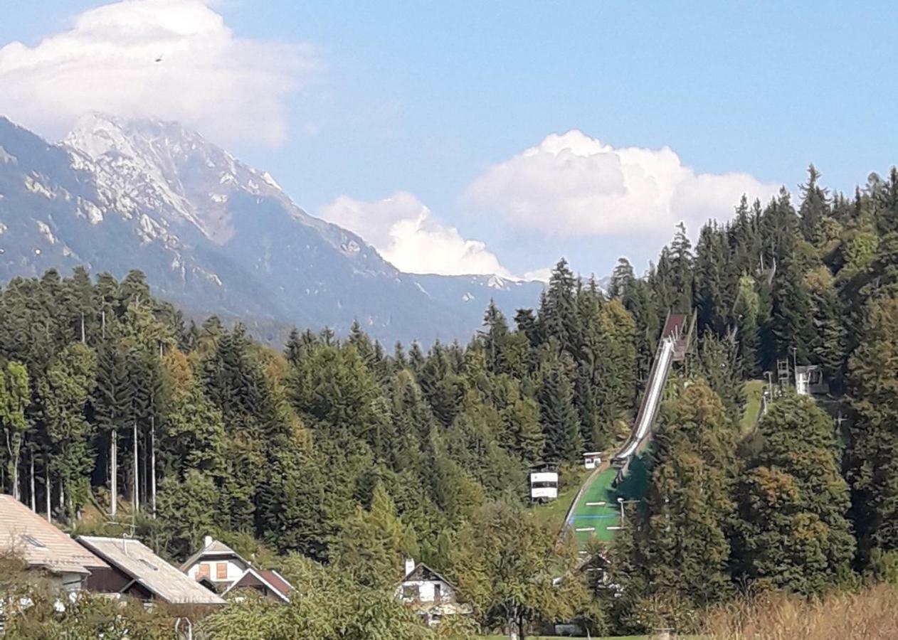Apartmaji Mojca Криже Екстер'єр фото